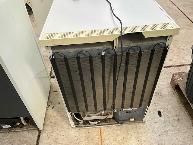 Whirlpool koelkast - afbeelding 5 van  7