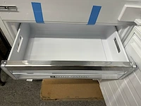 Whirlpool koel/vrieskast, 195 cm hoog - afbeelding 7 van  9