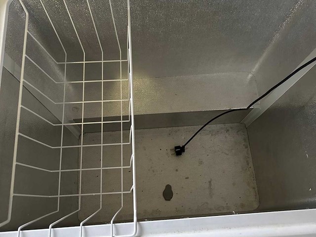 Whirlpool vriezer - afbeelding 3 van  7