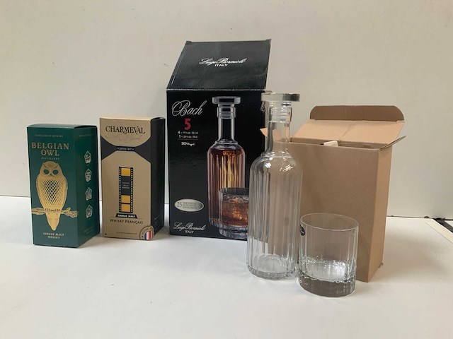 Whisky (2x) - afbeelding 1 van  6