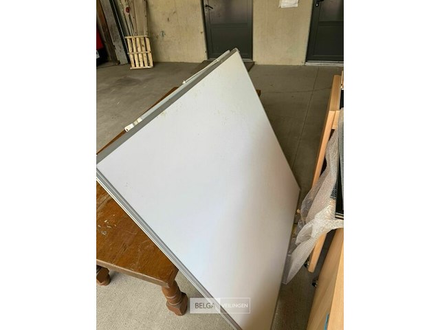 White board - afbeelding 1 van  1
