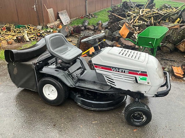 White lr130 zitmaaier - afbeelding 1 van  15