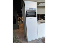 White tinta kitchen - afbeelding 3 van  4