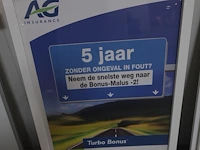 Whiteboard & 4x kader - afbeelding 6 van  6