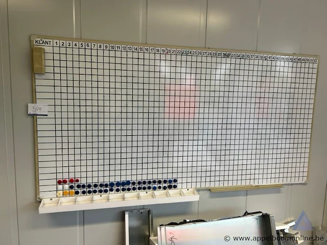 Whiteboard met raster, inclusief diverse magneten, planbord, 200 x 100 cm - afbeelding 1 van  2
