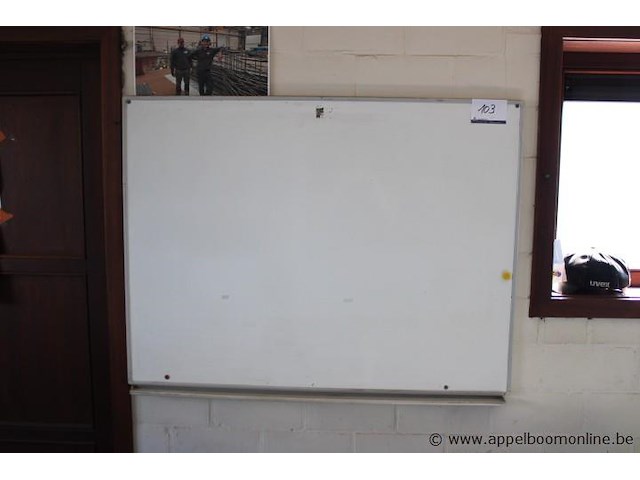 Whiteboard - afbeelding 1 van  1