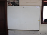Whiteboard - afbeelding 1 van  1