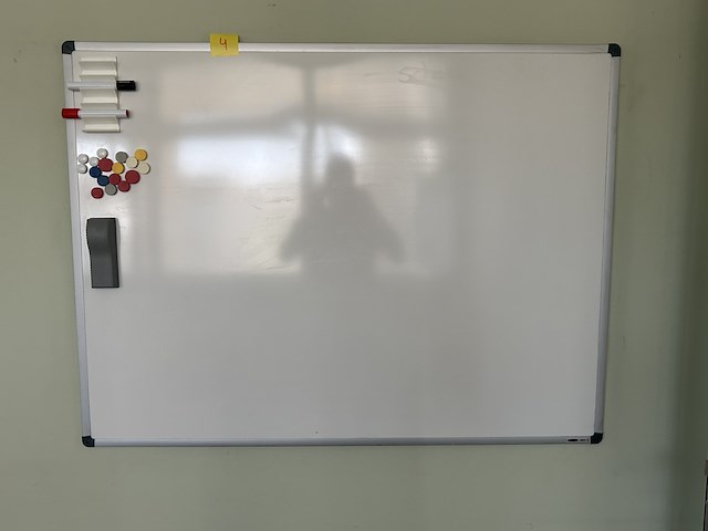 Whiteboard - afbeelding 1 van  1