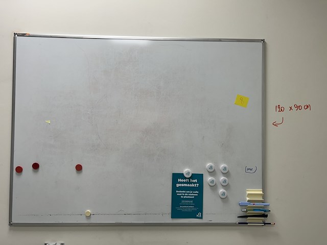Whiteboard - afbeelding 1 van  1