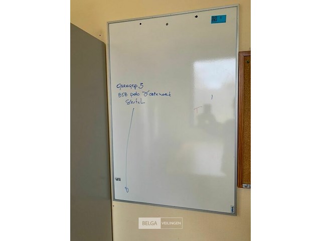 Whiteboard - afbeelding 1 van  1