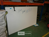 Whiteboard - afbeelding 1 van  3