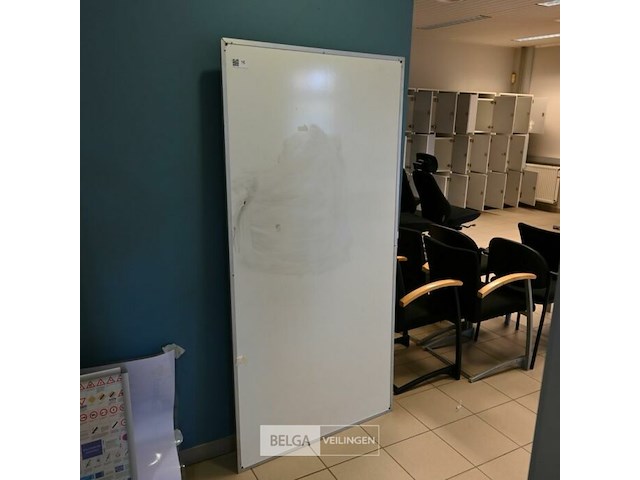 Whiteboard - afbeelding 1 van  1