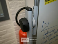 Whiteboard - afbeelding 4 van  4