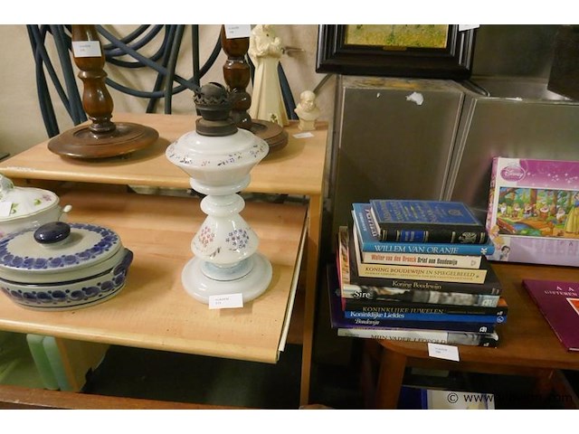 Wieklamp in melkglas - afbeelding 1 van  1