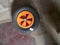 Wiel voor kruiwagen