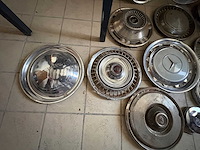 Wieldeksels oldtimers partij - parts (32x) - afbeelding 5 van  9