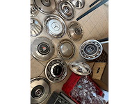 Wieldeksels oldtimers partij - parts (32x) - afbeelding 9 van  9