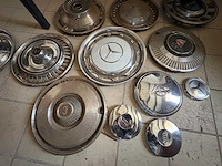 Wieldeksels oldtimers partij - parts (32x) - afbeelding 6 van  9