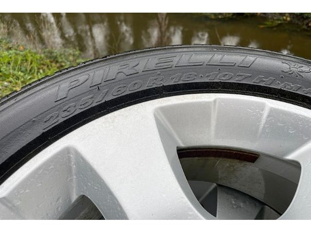 Wielen 4 stuks pirelli - afbeelding 2 van  5