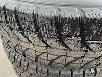 Wielen 5 stuks nokian - afbeelding 4 van  4