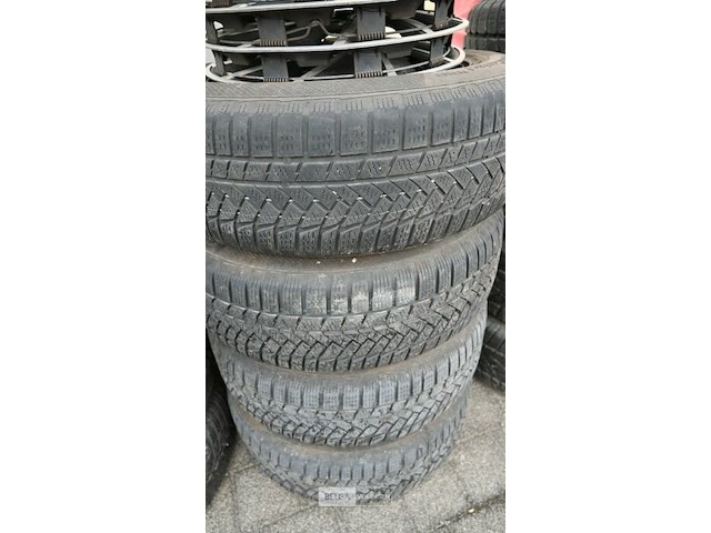 Wielen continental wintercontact 215/65/r16 h (4x) - afbeelding 1 van  2
