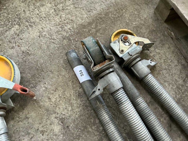 Wielen voor rolsteiger (4x) - afbeelding 4 van  4