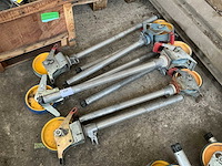 Wielen voor rolsteiger (8x) - afbeelding 1 van  5