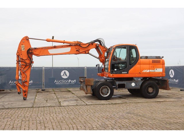 Wielgraafmachine doosan dx190w-5 diesel 2010 - afbeelding 1 van  1