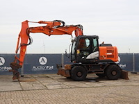 Wielgraafmachine hitachi zx140w-5b diesel 2016