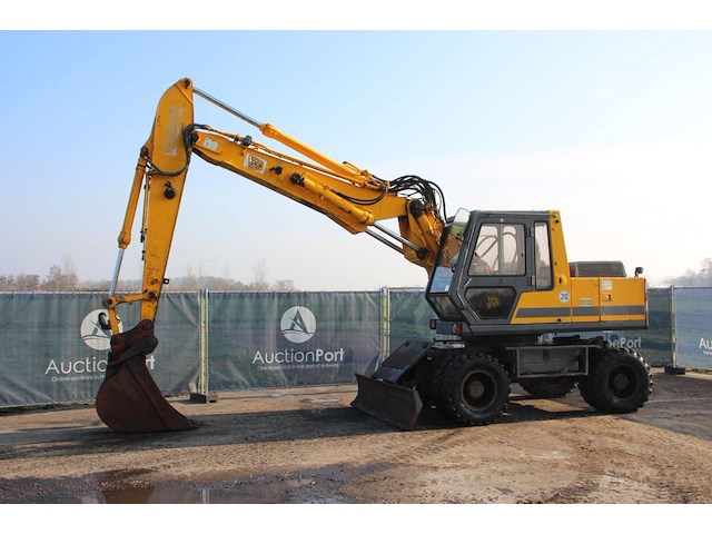 Wielgraafmachine jcb js150w diesel 72kw 1995 - afbeelding 1 van  1