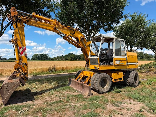 Wielgraafmachine liebherr a902 diesel 60kw 1989 - afbeelding 1 van  1