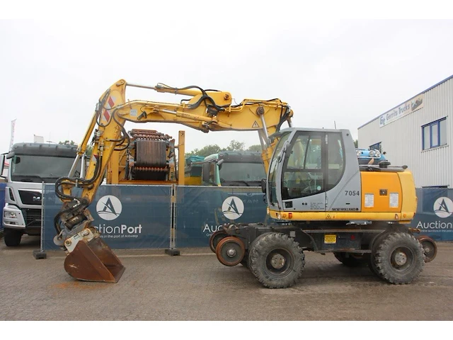 Wielgraafmachine new holland mh5 plus diesel 2008 - afbeelding 1 van  1