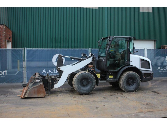 Wiellader case 21f diesel 43kw 2021 - afbeelding 1 van  1