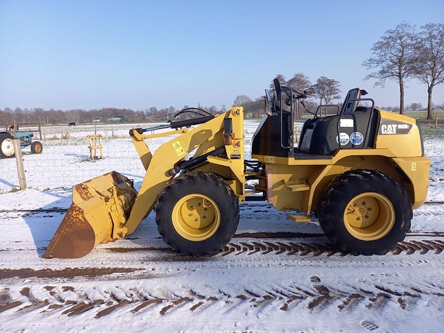 Wiellader caterpillar 902b diesel 2008 - afbeelding 1 van  1