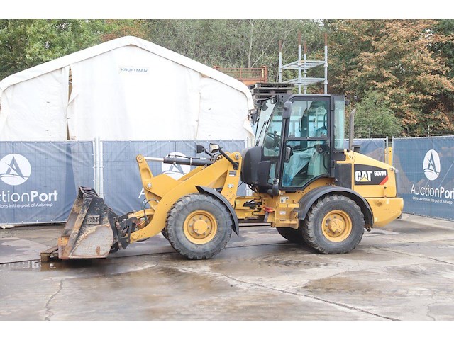 Wiellader caterpillar 907m diesel 2016 - afbeelding 1 van  1