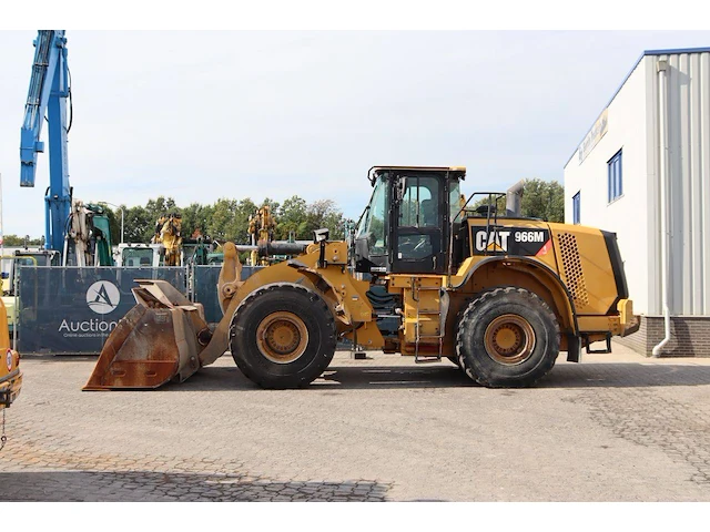 Wiellader caterpillar 966m diesel 222kw 2015 - afbeelding 1 van  1