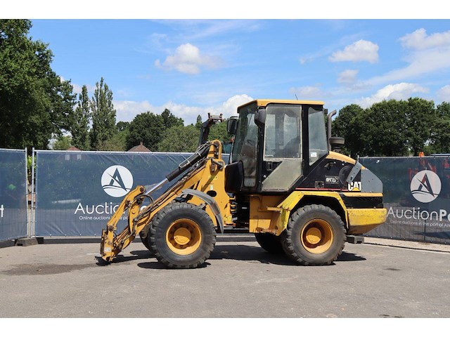 Wiellader caterpillar diesel - afbeelding 1 van  1