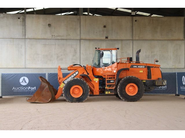 Wiellader doosan dl420 diesel 2011 - afbeelding 1 van  1