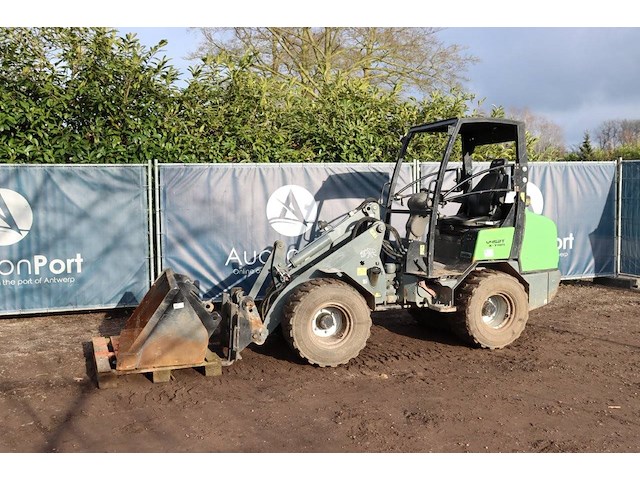 Wiellader giant v452t x-tra diesel - afbeelding 1 van  1