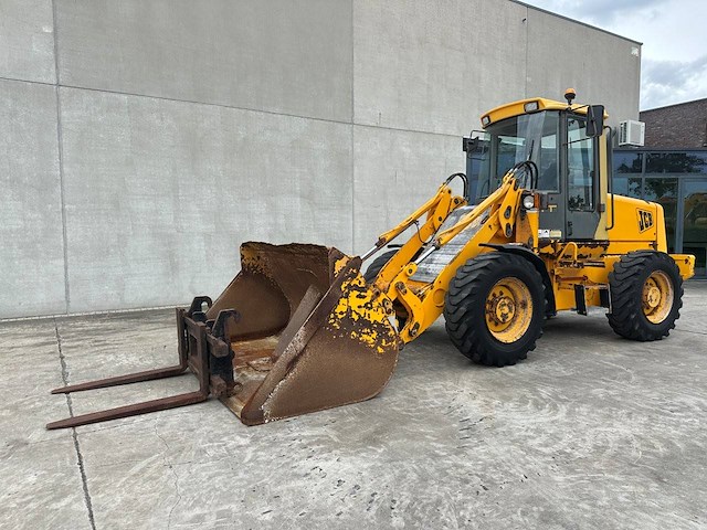 Wiellader jcb 411 diesel 1996 - afbeelding 1 van  1