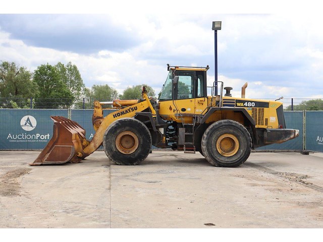 Wiellader komatsu wa480-6 diesel 2012 - afbeelding 1 van  1