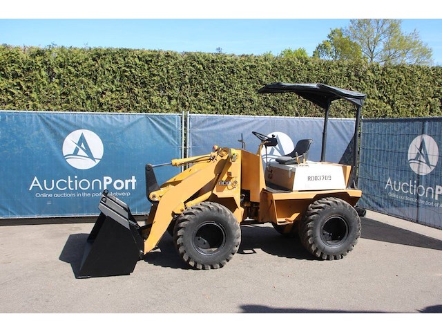 Wiellader tcm 808 diesel 28pk - afbeelding 1 van  1