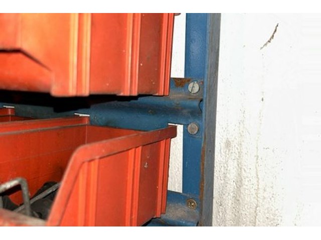 Wieltoebehoren in rekje - afbeelding 5 van  5