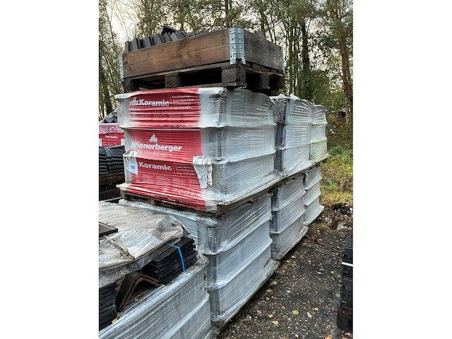 Wienerberger circa. 2880 tegelpannen - afbeelding 2 van  5