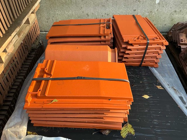 Wienerberger datura partij dakpannen - afbeelding 2 van  4