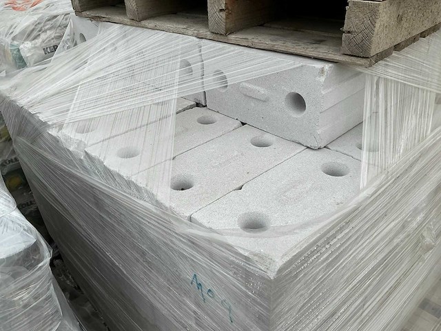 Wienerberger grote partij bouwstenen - afbeelding 2 van  10