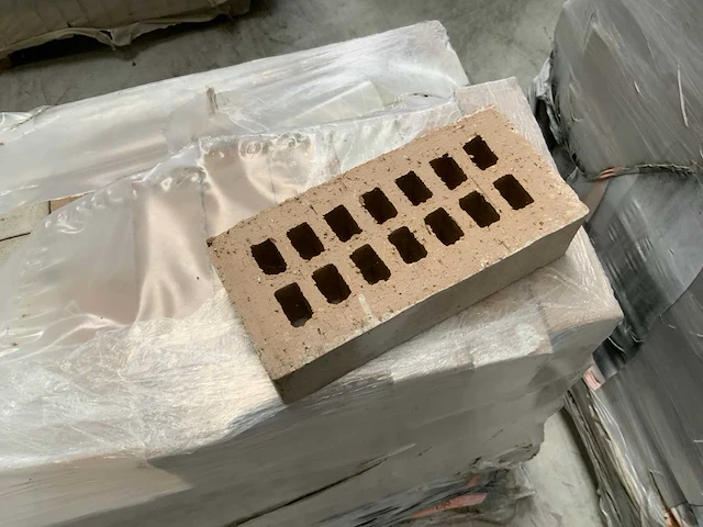 Wienerberger pallet bakstenen - afbeelding 3 van  4