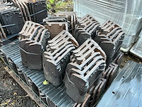 Wienerberger postel 20 partij dakpannen - afbeelding 2 van  3