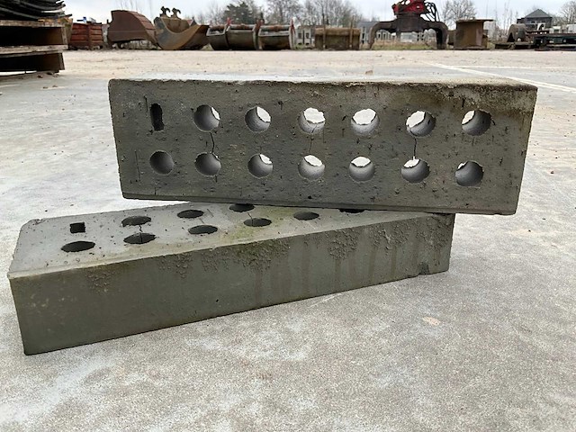 Wienerberger spp_olijfgroen-ml baksteen (37x) - afbeelding 1 van  8