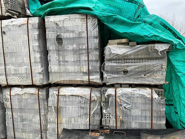 Wienerberger spp_olijfgroen-ml baksteen (37x) - afbeelding 5 van  8